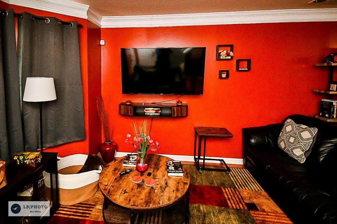 Amazing Large 3 Bed House With King Bed Less Than 10 Miles To Dtwn Atlanta Exterior photo