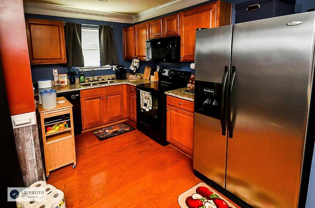 Amazing Large 3 Bed House With King Bed Less Than 10 Miles To Dtwn Atlanta Exterior photo